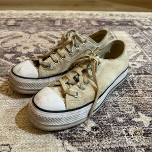 Platform Converse
